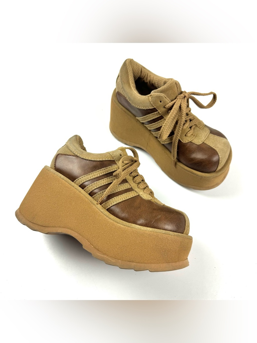 Soda Vintage 1990s Y2K Style Brown & Tan Chunky Platform Wedge Sneakers Womens 6